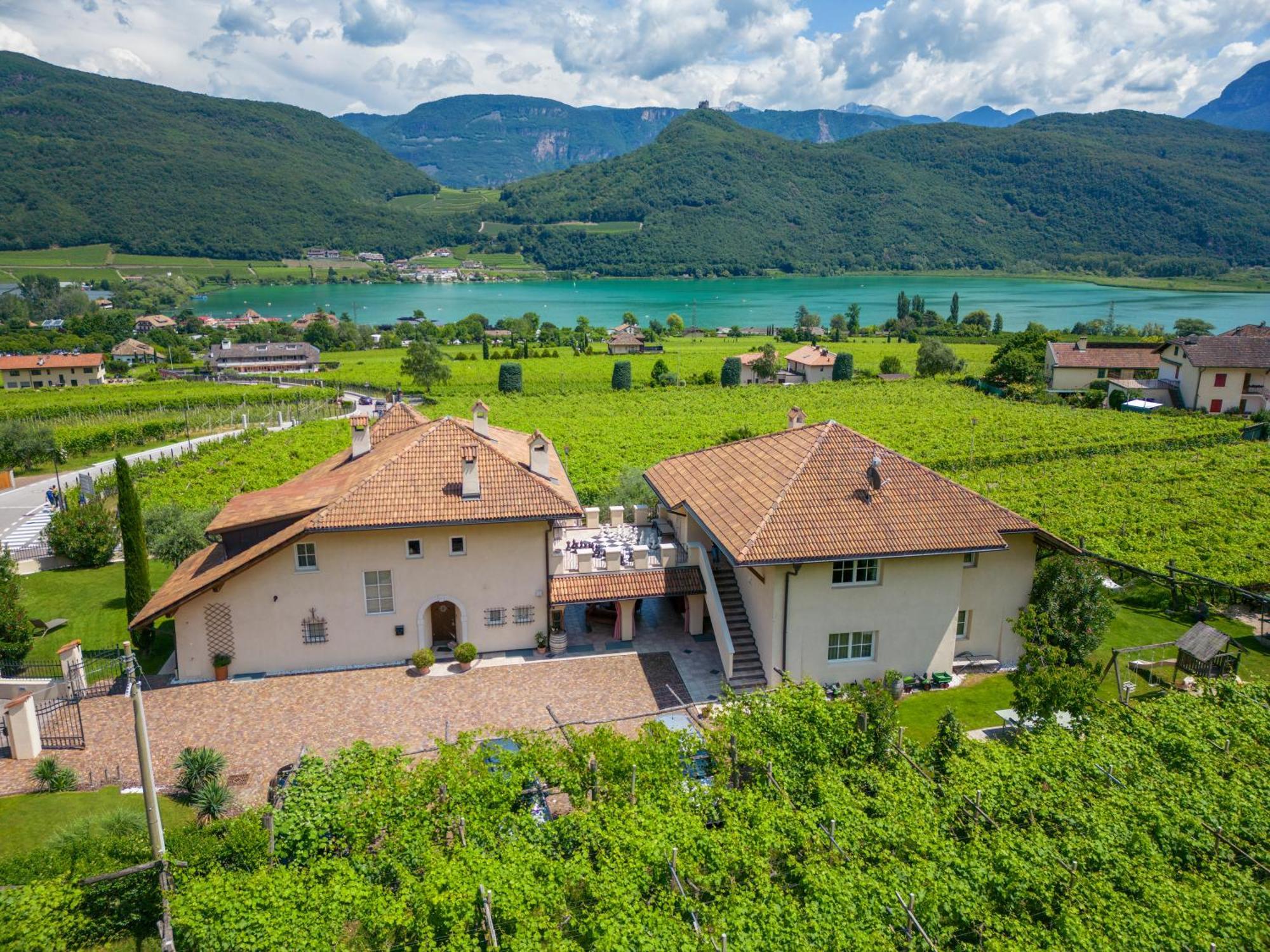 Leuchtenhof Caldaro Exterior foto